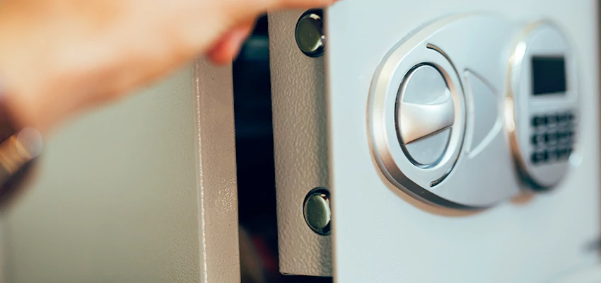 Fingerprint Safe Openers in San Dimas, CA